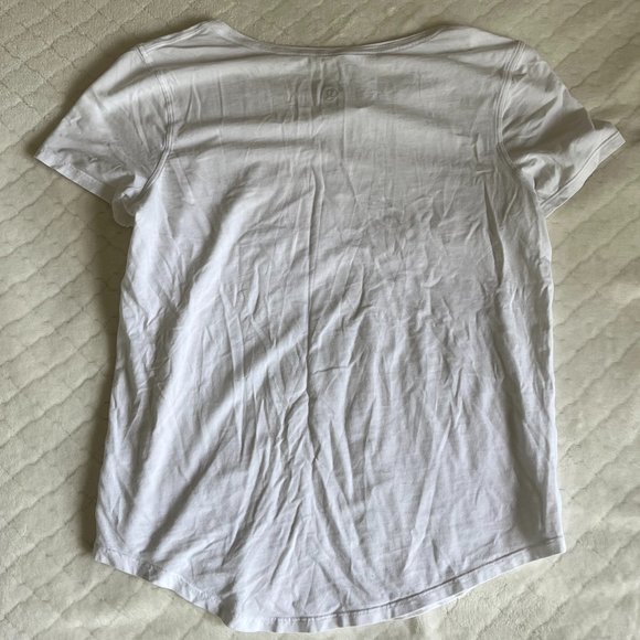 Lululemon White Tee Shirt 4 - Picture 2 of 5